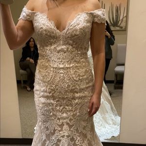 wedding dress never used